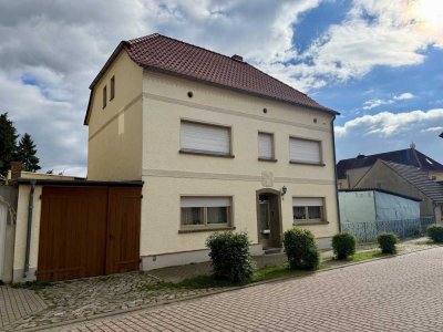 Familienheim mit großem Garten in ruhiger Lage
