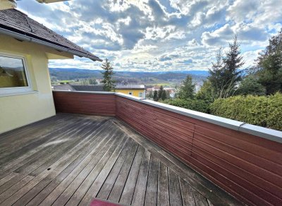 Renovierungsbedürftige Wohnung mit schöner Aussicht!