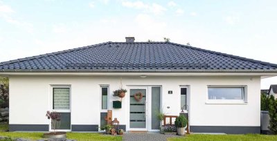 Neuwertiger Bungalow in idyllischer Lage