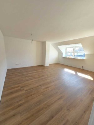 Moderne 2-Zimmer-Wohnung (75 qm) – Erstbezug nach Kernsanierung