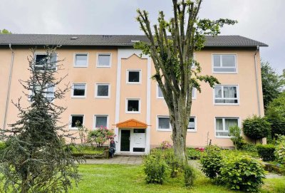PLITTERSDORF/HOCHKREUZ: Gut geschnittene 3-/4-Zimmer-Wohnung mit Terrasse + Gartenanteil