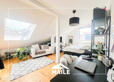 Lichtdurchflutete 4-Zimmer-Dachgeschosswohnung im Herzen des Stuttgarter Westens!
