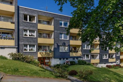 Geräumige Wohnung mit Balkon und vielen Annehmlichkeiten!