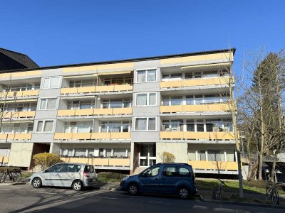 Gutgeschnittene 3,5-Zimmerwohnung mit zwei Loggien in Bad Godesberg