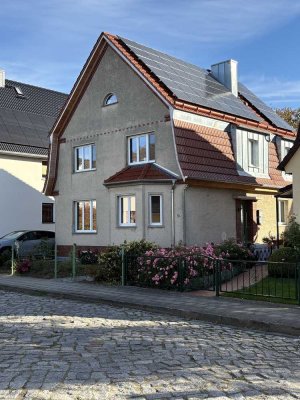 Wohnung im 2 Familienhaus mit großem Garten
