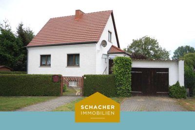 Interessantes Einfamilienhaus mit Gästehaus und Garagen in gefragter Lage in Wustermark