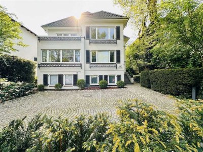 Rarität: Modernisierte Altbau-Villa in Kiels begehrtester Lage // Düsternbrook