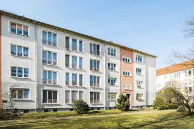 3-Raumwohnung mit Balkon und Einbauküche