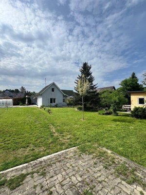 PÄRCHENHIT -AUSBAU möglich zum Familienhit - großes Grundstück!