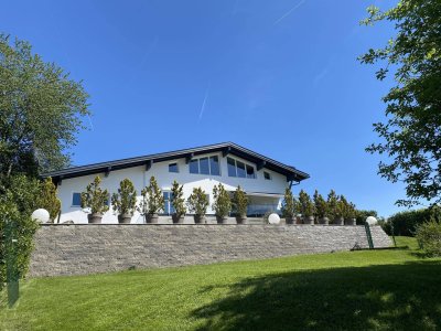 Traumhaus mit großem Pool, stadtnah und vor den Toren Salzburgs zur Miete!