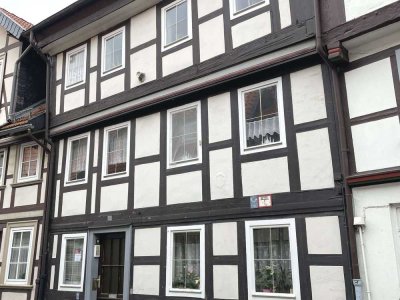 Renditeobjekt mit 4 Wohneinheiten + großem Garten