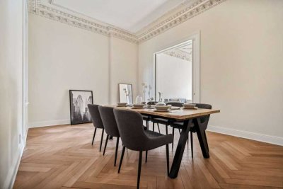 Mit Liebe zum Detail | Traumhafte Altbauwohnung mit Alsterblick