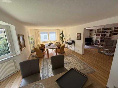 + Traumhafte 3-Zimmer-Eigentumswohnung mit hochwertiger Ausstattung & Garage in Solingen-Gräfrath +
