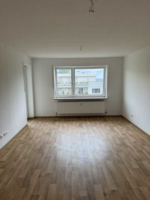 Helle 3-Zimmer-Wohnung in guter Lage von Mitterfelden