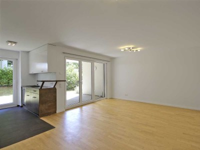 Moderne 3,5-Zimmer-Wohnung mit Terrasse und großem Garten