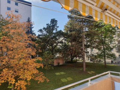 3-Zimmer-Wohnung mit Balkon in München-Blumenau