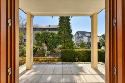 +++ Erstbezug nach Modernisierung - Erdgeschoss mit Süd-Terrasse im 3-FH - ruhig & zentrumsnah +++
