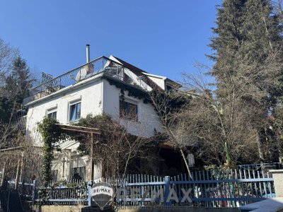 "Großzügiges Ein- bis Mehrfamilienhaus mit Potenzial"