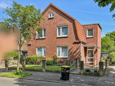 Solides und bezugsfreies Zweifamilienhaus in Rendsburg - provisionsfrei für den Käufer