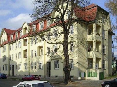 Saniertes Baudenkmal in Dresden-Striesen – 2-Zimmer-Wohnung mit Balkon