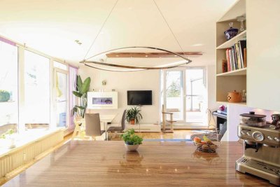 Bezugsfrei! Inklusive Bergpanorama: 5-Zi.-Wohnung in Putzbrunn mit 3 Dachterrassen (Südausrichtung)!