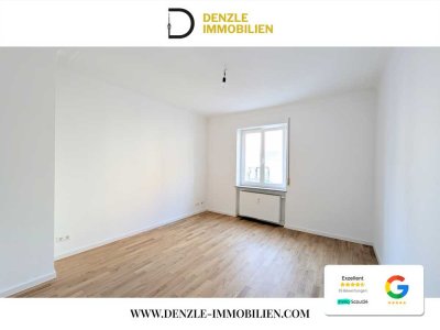 Charmante 2-Zimmer-Wohnung mit EBK im schönen Altbau
