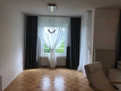 Gepflegte Etagenwohnung mit Balkon und Einbauküche in Schopfloch