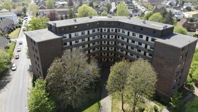 PROVISIONSFREI - 4-Zimmer Whg. Mit EBK,Balkon,Keller