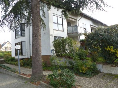 Charmante 1,5-Zimmer Dachgeschosswohnung in Eberstadt mit Balkon und großer Tiefgarage