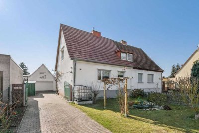 6 Zimmer, Kamin & pflegeleichter Garten - Doppelhaushälfte zum Wohlfühlen