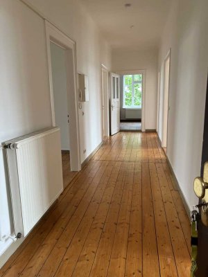 5-Zimmer Wohnung im 2. OG in Gotha