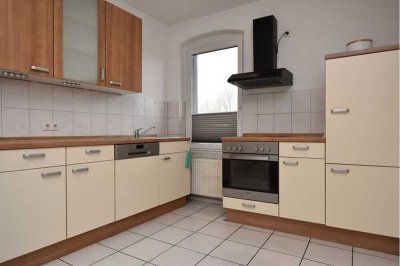 Vollmöblierte 2-Zimmer-Wohnung mit Balkon und Einbauküche zu vermieten!