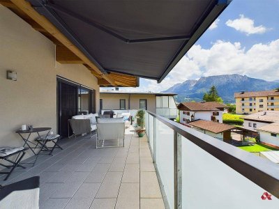 Modernes Wohnen über den Dächern von Niederndorf mit Kaiserblick