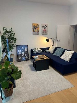 Möblierte Altbau-Wohnung in der Kölner Südstadt