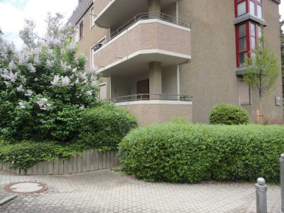 2-Zimmer-Wohnung in Pfersee, Erstbezug nach Renovierung