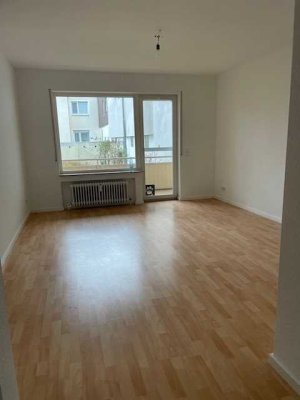 Frisch renovierte 2-Zimmer-Wohnung in Wiesbaden-Erbenheim