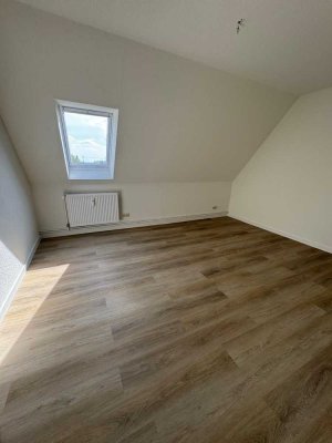 Sanierte 2-Raum-Wohnung im Grünen