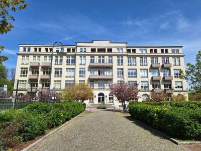 Helles, modernes Loft mit Süd-Loggia nahe S-Bahnhof Pankow