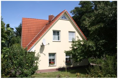 Ruhig und Idyllisch EFH/Ferienhaus bis zu 4 Zimmer, 2 Badezimmer