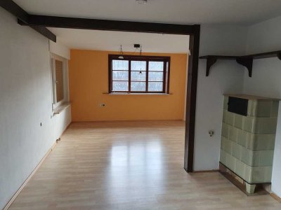Modernisierte 3,5-Raum-Wohnung mit Balkon und Einbauküche in Bietigheim-Bissingen