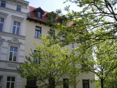 100 m²Dachgeschoss an der Pauluskirche - erwartet Sie ab 01.06.2025  Mieter