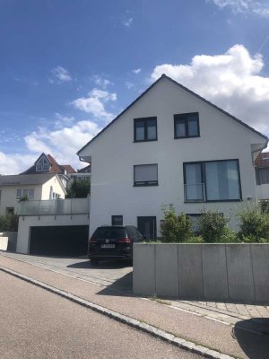 Schönes, geräumiges Haus mit 5 Zimmern im Enzkreis, Heimsheim