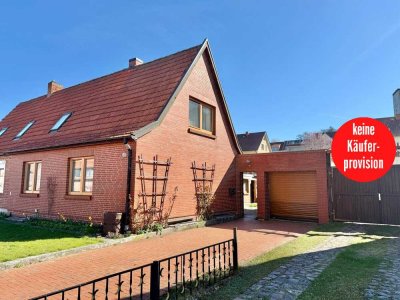 HORN IMMOBILIEN++ Neubrandenburg, Doppelhaushälfte mit Keller, Garage und Nebengelass