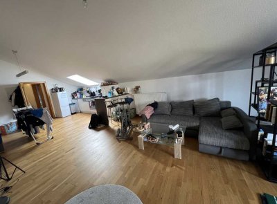 Helle 1-Zimmer Wohnung im 3. OG in Schwetzingen -Bestlage-