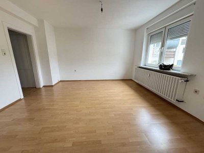 2-Zimmer-Wohnung mit Top-Anbindung - direkt in Ohligs, hell, zentral, direkt am Bahnhof