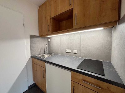 Modern sanierte, teilmöblierte 1-Zimmer-Wohnung nahe Universität mit Terrasse