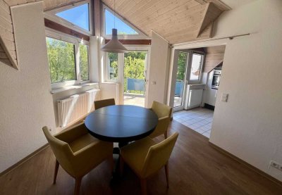 Charmante Maisonette-Wohnung mit Balkon,  Stellplatz   &  Betzenbergblick in Kaiserslautern