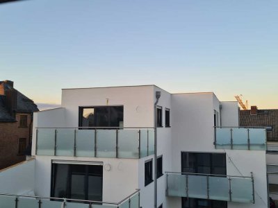 Exklusive 3-Zimmer Penthouse-Wohnung im 3. OG mit Dachterrassen