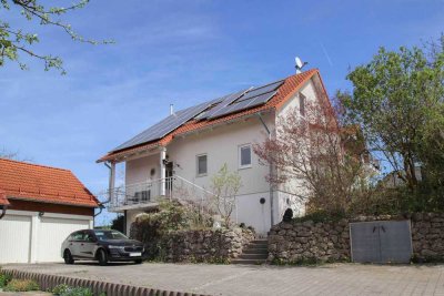 Sonnenbaden: EFH mit Garten, Wintergarten und Doppelgarage in ruhiger Sackgassenlage