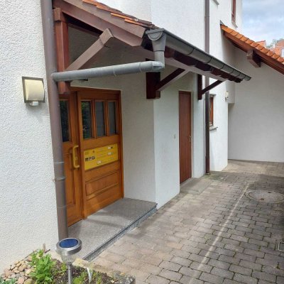 ruhig gelegene 3-Zi.-Wohnung im Ortskern